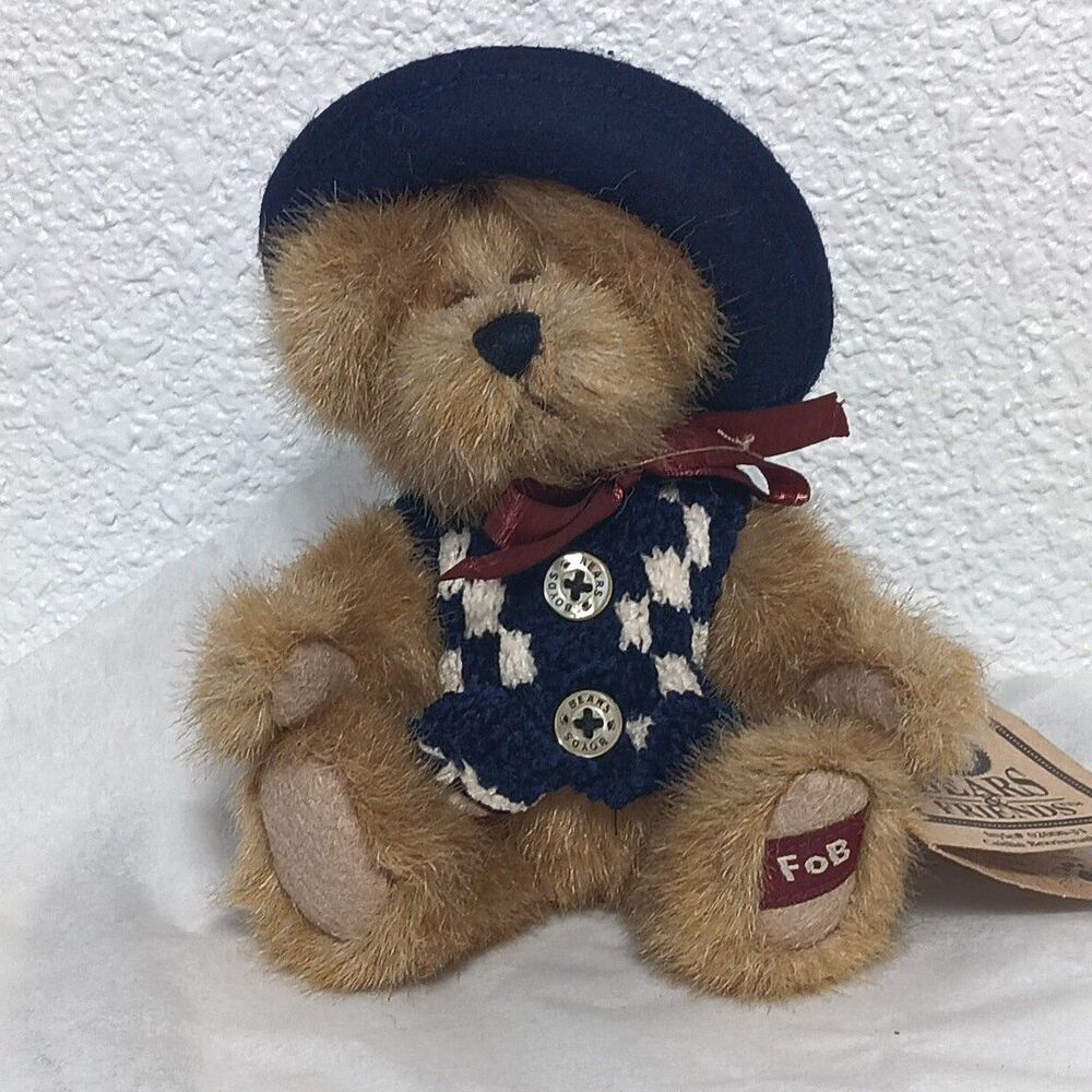 Boyds Bears Caitlin Berriweather Bear FoB Plush Teddy Articulated Stuffed Animal
